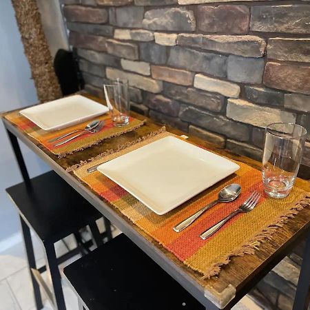 Brooklyn Spacious Space With Private Entrance, Bathroom, & Backyard - Full-Kitchen New York Extérieur photo
